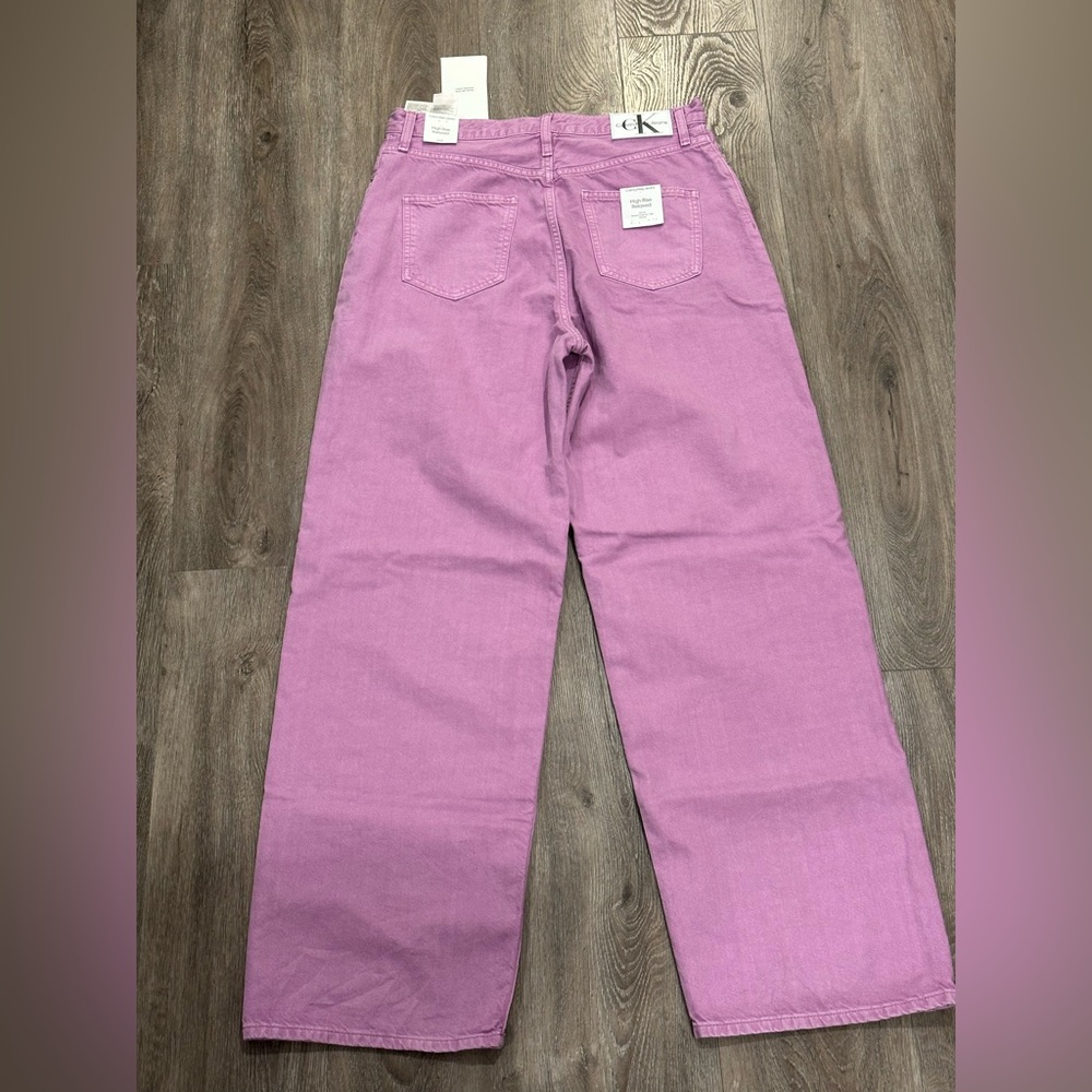 High Rise Relaxed Fit Jeans